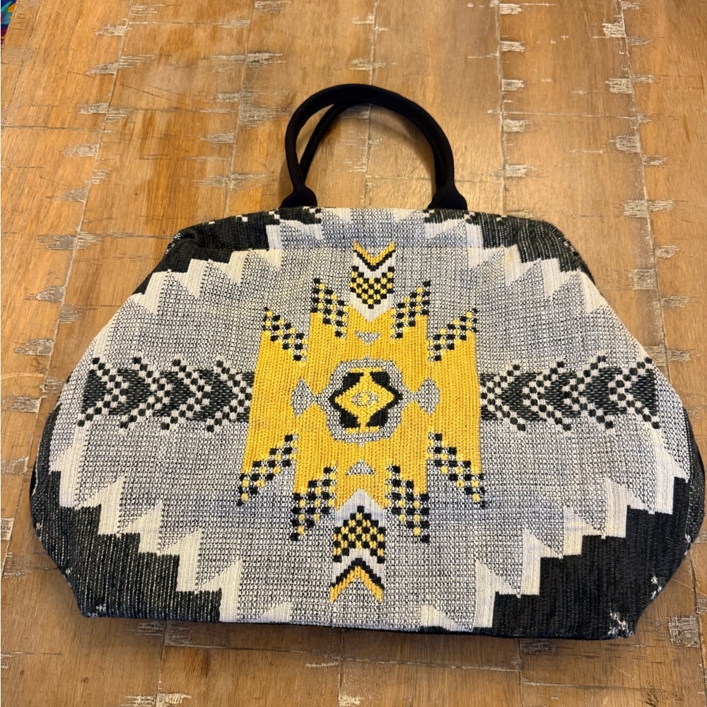 Atenti Tribal-Pattern Shoulder Bag in Yellow, Black & White - made in USA
